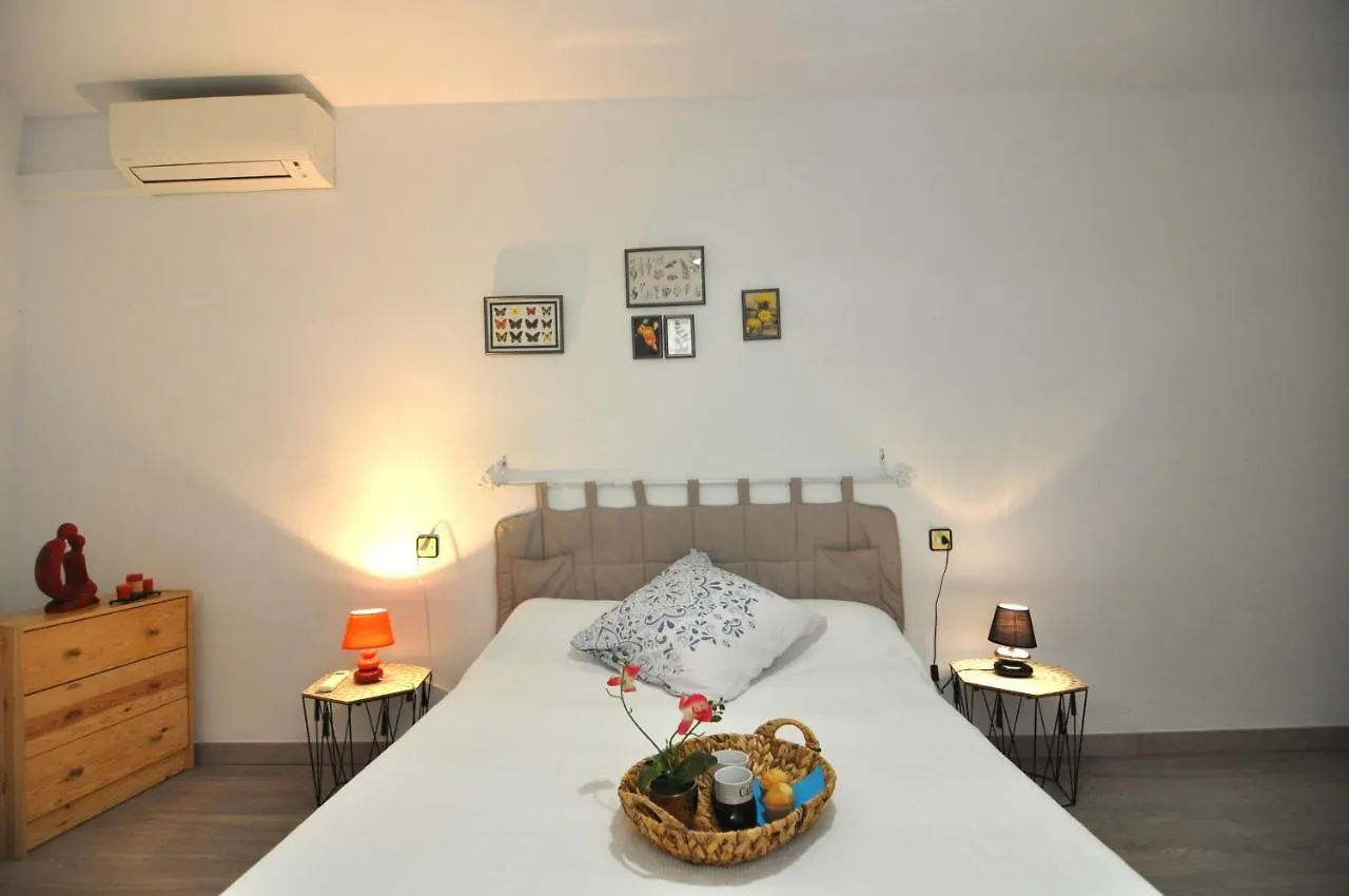 Rnet - Plaza 10 Roses Centre Διαμέρισμα